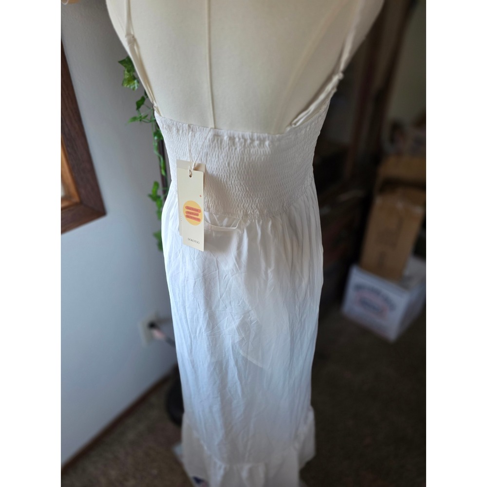 NWT || Dokotoo || White Smocked Button Down Maxi Dress || Size: S/M || - Picture 5 of 7